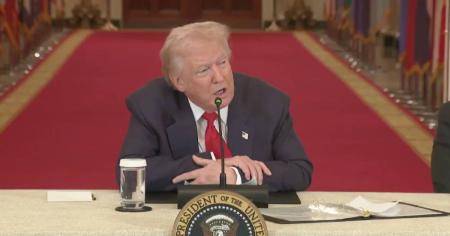 Trump asegura que el ejército de Irán “ha desaparecido”