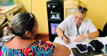 Iglesia atiende a cientos en Santiago de Cuba con medicinas donadas y sin apoyo estatal