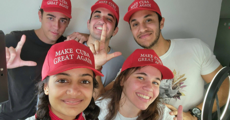 Régimen cubano inhabilita teléfonos a jóvenes que apoyaron a Anna Bensi: "Nos quieren calladitos"