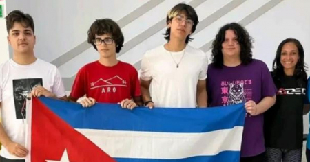 Jóvenes cubanos que compiten en Deportes Electrónicos buscan su pase a los Centroamericanos 2026