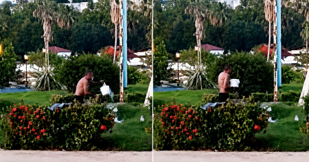 Cubanos se bañan y cocinan en parque frente al Malecón de La Habana