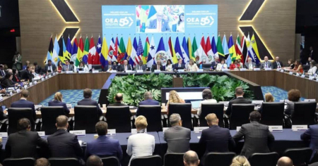 La OEA pide restaurar la democracia en Cuba, Nicaragua y Venezuela