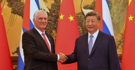 Díaz-Canel niega bases chinas en Cuba tras pregunta sobre imágenes satelitales