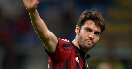 Kaká, estrella del fútbol brasileño, compra condominio en Miami-Dade por más de $8 millones