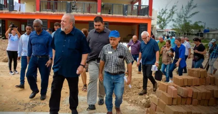 Marrero pide “empresarios audaces”, pero cubanos le recuerdan que invertir en la isla es “un suicidio económico”