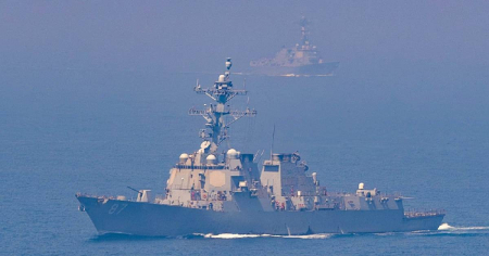 EEUU lanza tercera noche consecutiva de ataques contra Irán para degradar su capacidad militar en el Estrecho de Ormuz