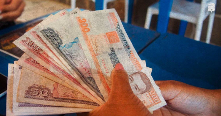 Cubanos cuestionan límites de 500 pesos en los bancos: «¿qué se compra con eso?»