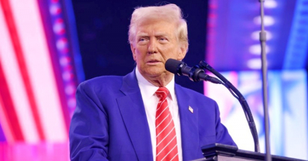 Trump asegura que documentos desclasificados revelan vulnerabilidades en las elecciones de EE.UU.