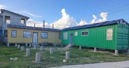 Prensa oficialista admite «escasos avances» en programa de viviendas en contenedores en Sancti Spíritus