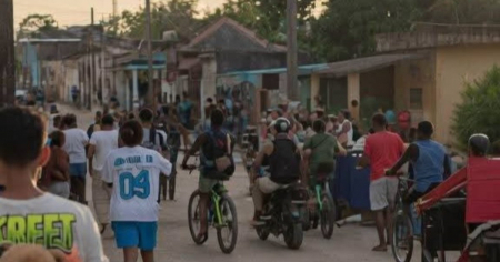 «Se la ponen a quien paga»: Madre cubana denuncia venta ilegal de electricidad en Calabazar