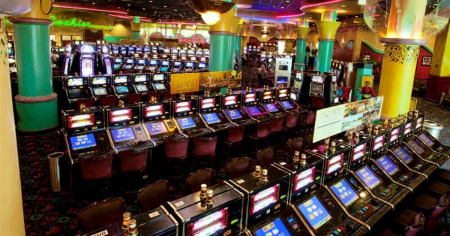 Avanza revocación de ciudadanía de una cubana en EE.UU. por el robo a un casino: Estos son los detalles