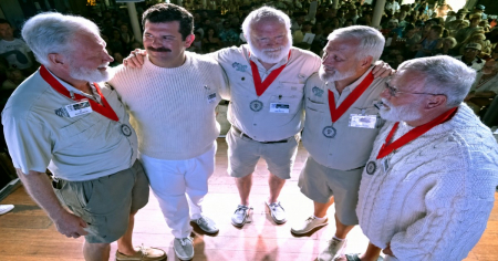 Inusual concurso reúne a más de 130 «Hemingways» en Cayo Hueso, Florida