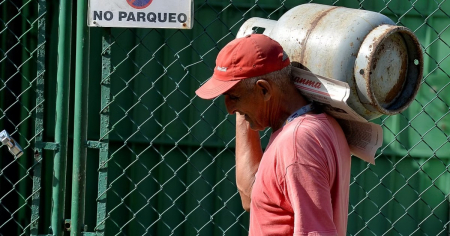 El régimen pone contra las cuerdas a los cubanos: comer es difícil y cocinar cada vez cuesta más