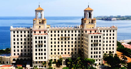 Turismo en Cuba se desploma un 60,7 %: Casi 600,000 visitantes menos en seis meses