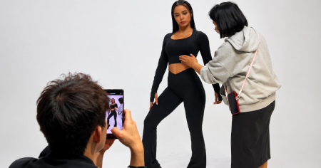 Modelo cubana revela cómo es trabajar para SHEIN en China