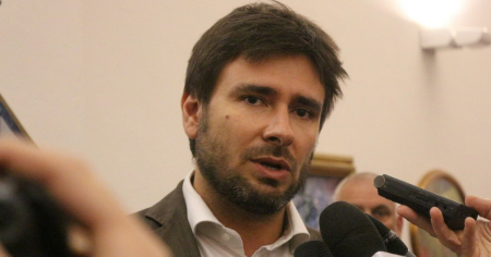 Exdiputado italiano permanece hospitalizado en Cuba en estado grave
