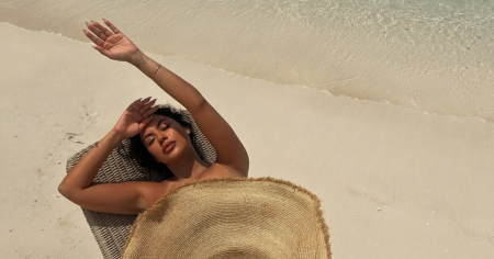 La Dura sube la temperatura desde Bahamas con su posado más atrevido sin ropa ni bikini: «Ahora sí te pasaste»