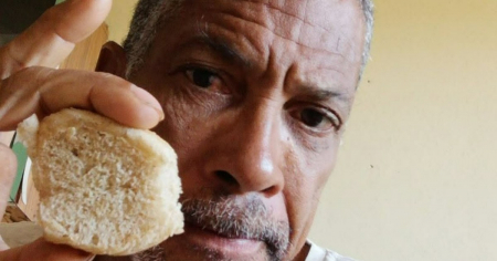«¿Qué somos, cerdos acaso?»: Cubano cuestiona la calidad del pan de la libreta