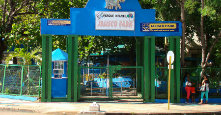 Un día en familia en Jalisco Park costó más de 14,700 pesos: más de dos salarios mensuales en pocas horas