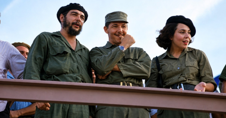 Bruno Rodríguez desempolva el viejo relato de la «Revolución» para reivindicar al régimen cubano