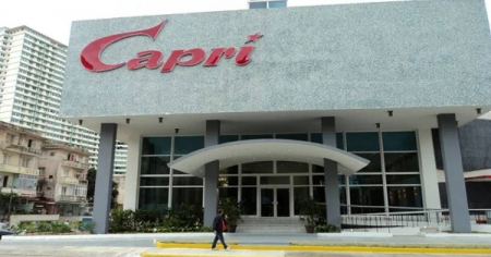 Cubana se hospeda en el Hotel Capri: «Esto parecía más un motel»