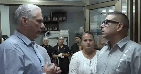 Díaz-Canel visita una fábrica privada de chocolate en Cuba