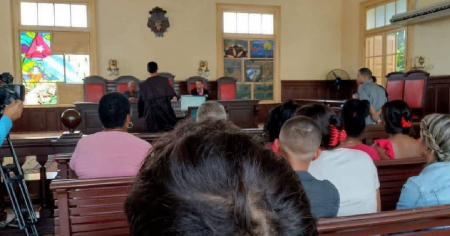 Condenan a 12 años de cárcel a hombre por robar tornillos de parque fotovoltaico en Pinar del Río