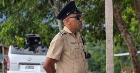 Cubanos suben a un auto en Guyana y terminan asaltados a punta de pistola