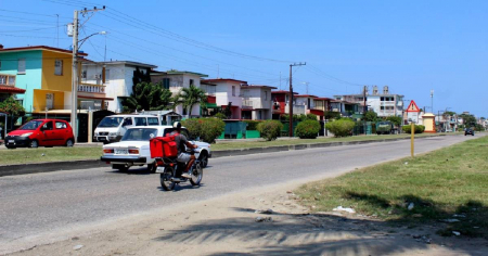 Cinco edificios del Casino Deportivo llevan más de 48 horas sin electricidad por avería de transformador