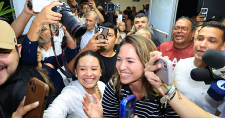 Claudia Macero vuelve a Venezuela mientras crece la expectativa por el regreso de María Corina Machado