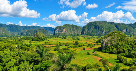Expertos de la Unesco evalúan al Valle de Viñales como posible Geoparque Mundial del Caribe en medio del desplome del turismo