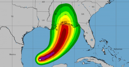 DeSantis alerta que el «lado sucio» de Isaias podría golpear ampliamente el Panhandle de Florida