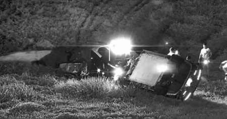 Persecución policial en Miami termina con varios heridos, un BMW volcado y una patrulla accidentada: ¿Qué se sabe?