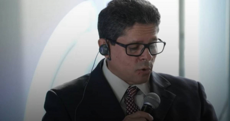 Régimen cubano presume en Rusia de «soberanía digital» mientras los apagones dejan sin internet a la población
