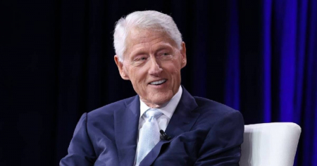 Demócratas movilizan a Bill Clinton para intentar recuperar Florida