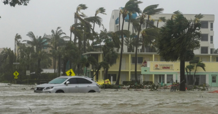 DeSantis pide a Trump declarar desastre mayor en Florida tras el huracán Isaías: buscan ayudas para 15 condados