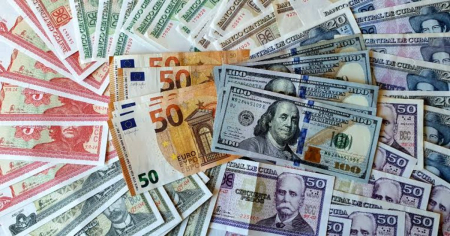 Así cierra el mercado informal en Cuba: El dólar y el euro terminan en aumento