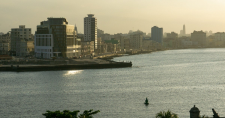 Cuba investigará los microplásticos en aguas subterráneas en un proyecto del OIEA