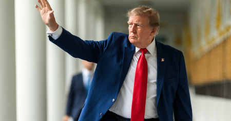 Trump y sus aliados de Miami están matando la Ley de Ajuste Cubano