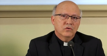 Renuncian todos los obispos chilenos por encubrimiento de abusos sexuales en su país