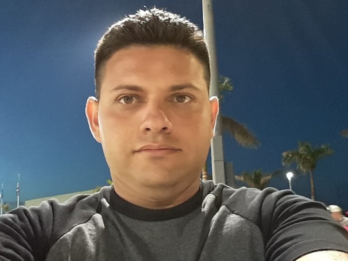 El periodista deportivo Yasel Porto aclara su salida de la Televisión Nacional de Cuba