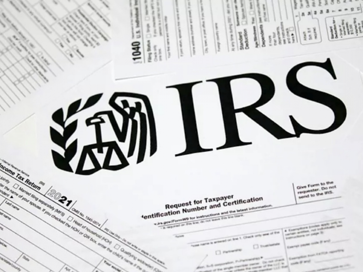 在美国提交税务申报后，IRS的退款通常需要多长时间才能到账？