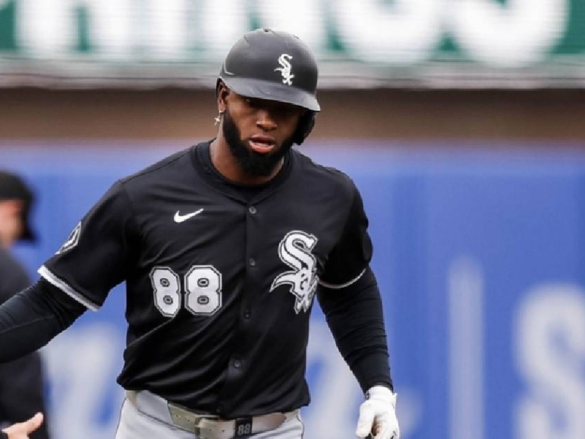 Luis robert MLB ルーキー Cuba 15枚限定 auto Luis robert MLB ルーキー Cuba 15枚限定 auto Luis robert MLB