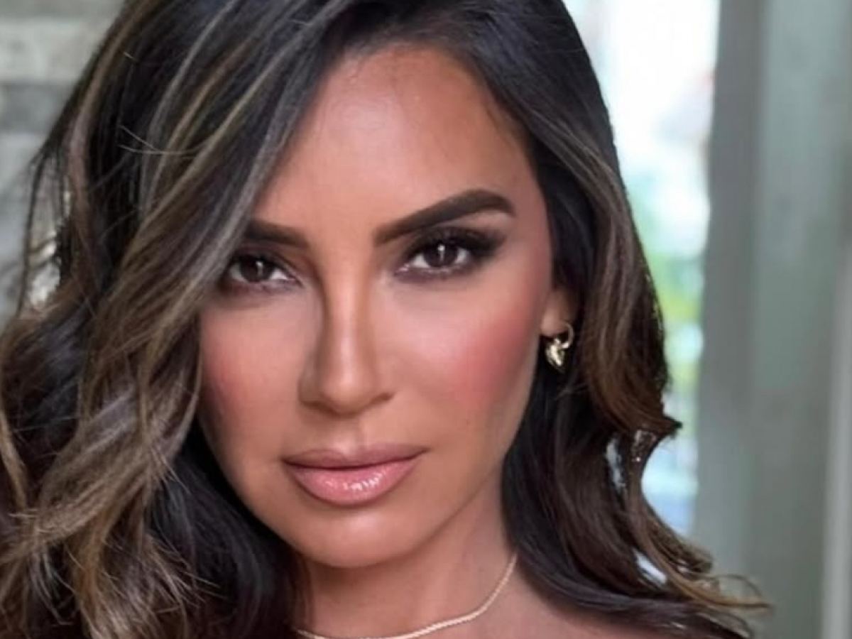 Elizabeth Gutiérrez dazzles in a bikini and makes a comeback after the scandal