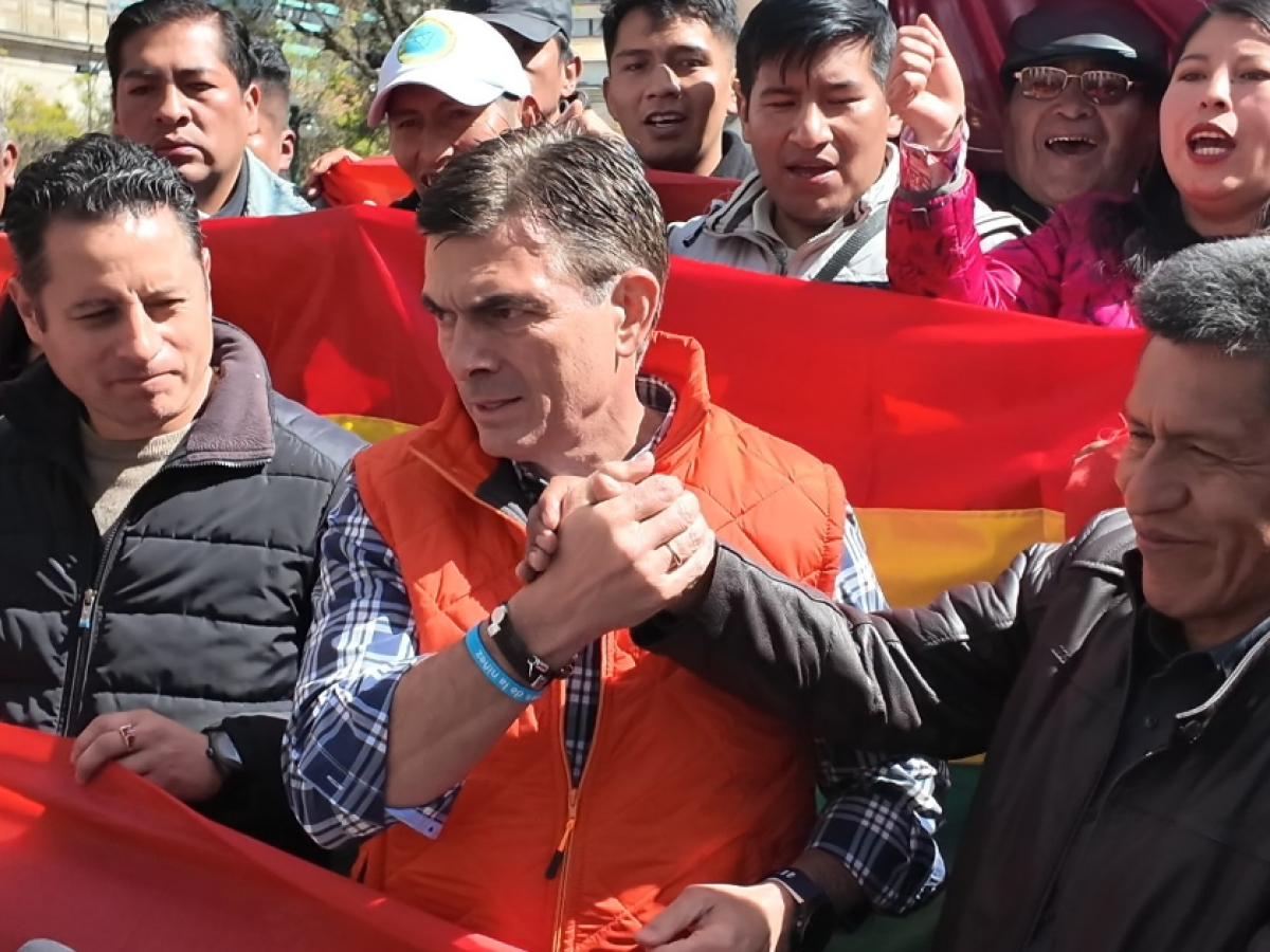 罗德里戈·帕斯将引领玻利维亚的新政治时代：他的胜利可能对古巴产生影响