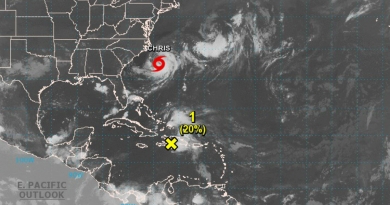 Los restos de Beryl traen fuertes ráfagas de viento y lluvia sobre Santo Domingo y Haití