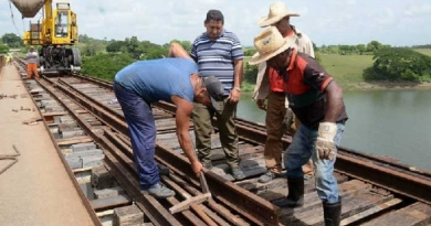 Sigue cerrado el puente ferroviario de Zaza del Medio, afectado por la tormenta Alberto en mayo pasado