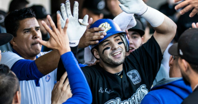 Darryl Alvarez in a baseball uniform