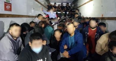 Entre los migrantes iban nueve niños sin acompañante.