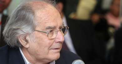 Premio Nobel de la Paz Adolfo Pérez Esquivel internado por posible accidente cerebrovascular